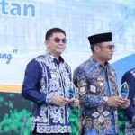 Bupati Tanah Bumbu Terima Penghargaan Terbaik ke-2 Capaian Realisasi Investasi Terbesar di Kalsel