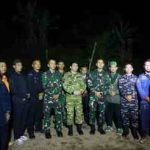 BUPATI TANAH BUMBU BERI APRESIASI ATAS D TEMUKANNYA HELIKOPTER YANG JATUH