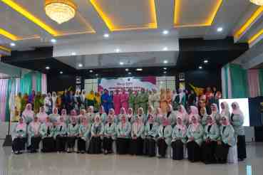Pemkab Kotabaru Hadiri Pelantikan Kepengurusan Komunitas Ibu Cerdas (2)