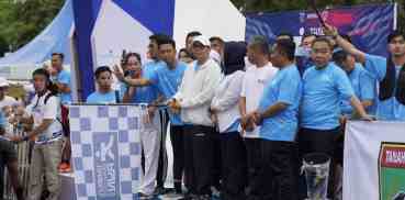 Spektakuler, Bupati Andi Rudi Latif Lepas Tanah Bumbu Run 2025, Diikuti Ribuan Peserta