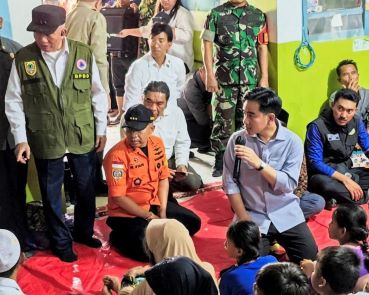 Gubernur Kalsel H. Muhidin Tegaskan Bantuan Banjir Diberikan Berdasarkan Data Lengkap dan Kondisi Terdampak