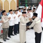ab# Gubernur Kalsel Lepas Kloter Pertama Jemaah Haji, Ingatkan Jaga Kesehatan di Tanah Suci