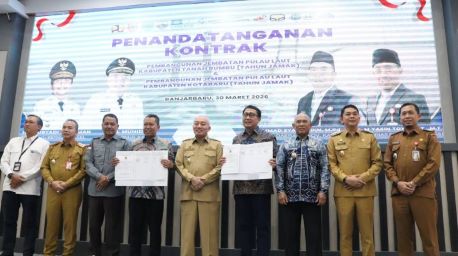 ab# Kontrak Jembatan Pulau Laut Diteken, Proyek Multiyears 2026–2028 Resmi Dimulai